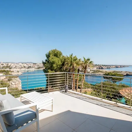 Mit Privatpool Fuer 8 Personen Ca 400 Qm In Porto Cristo, Mallorca Suedostkueste Von Mallorca Holiday home *